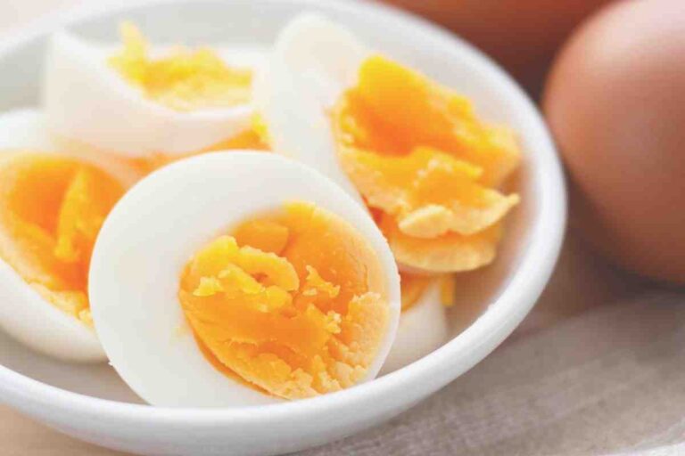 5 Surprising Facts: Can You Boil Frozen Eggs (Nov 2023)