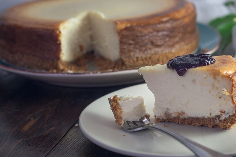 6 Insights: Does Cheesecake Have Cheese (Nov 2023)