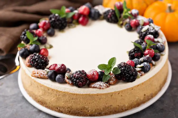 How to Substitute Sour Cream in Cheesecake