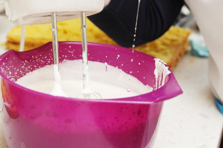 How to Thicken Cheesecake Mix