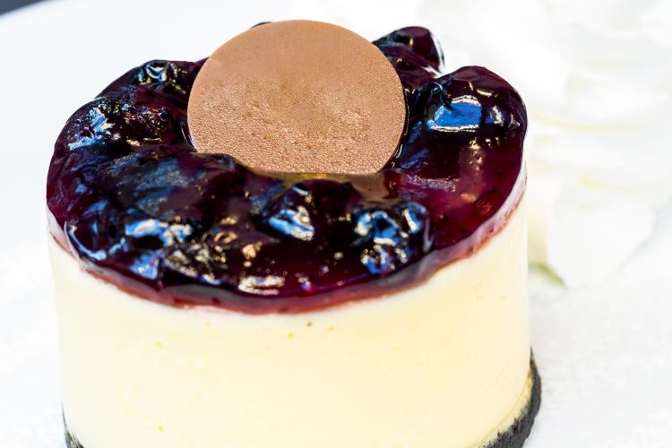 Is It OK to Warm Up Cheesecake?